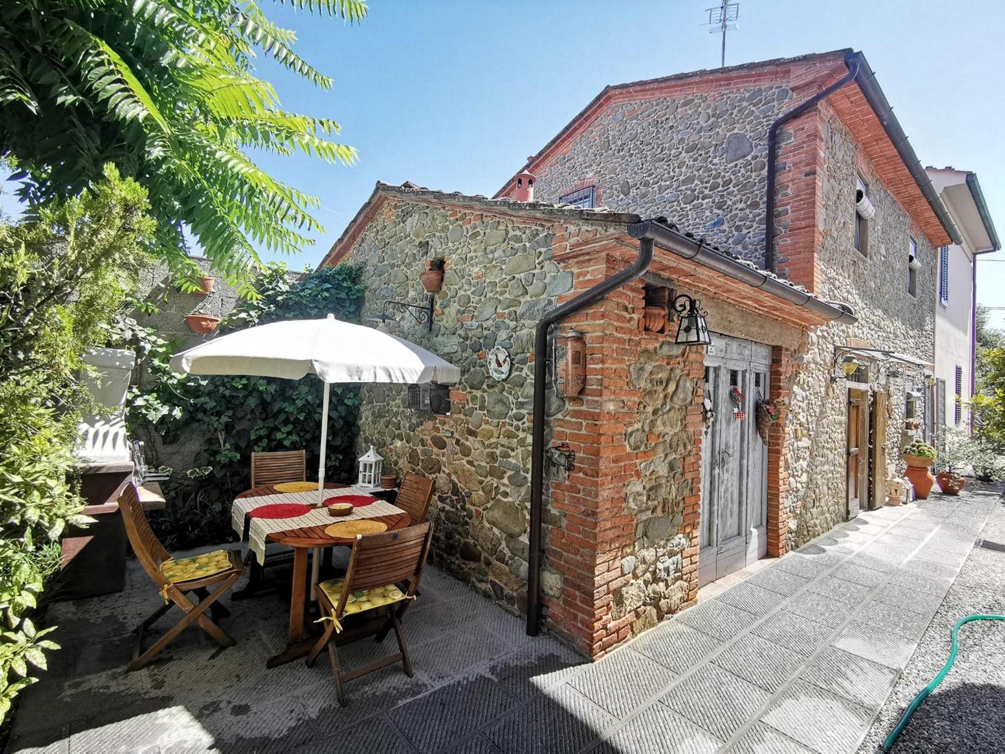 La Casa Dei Nonni Villa Larciano Luaran gambar