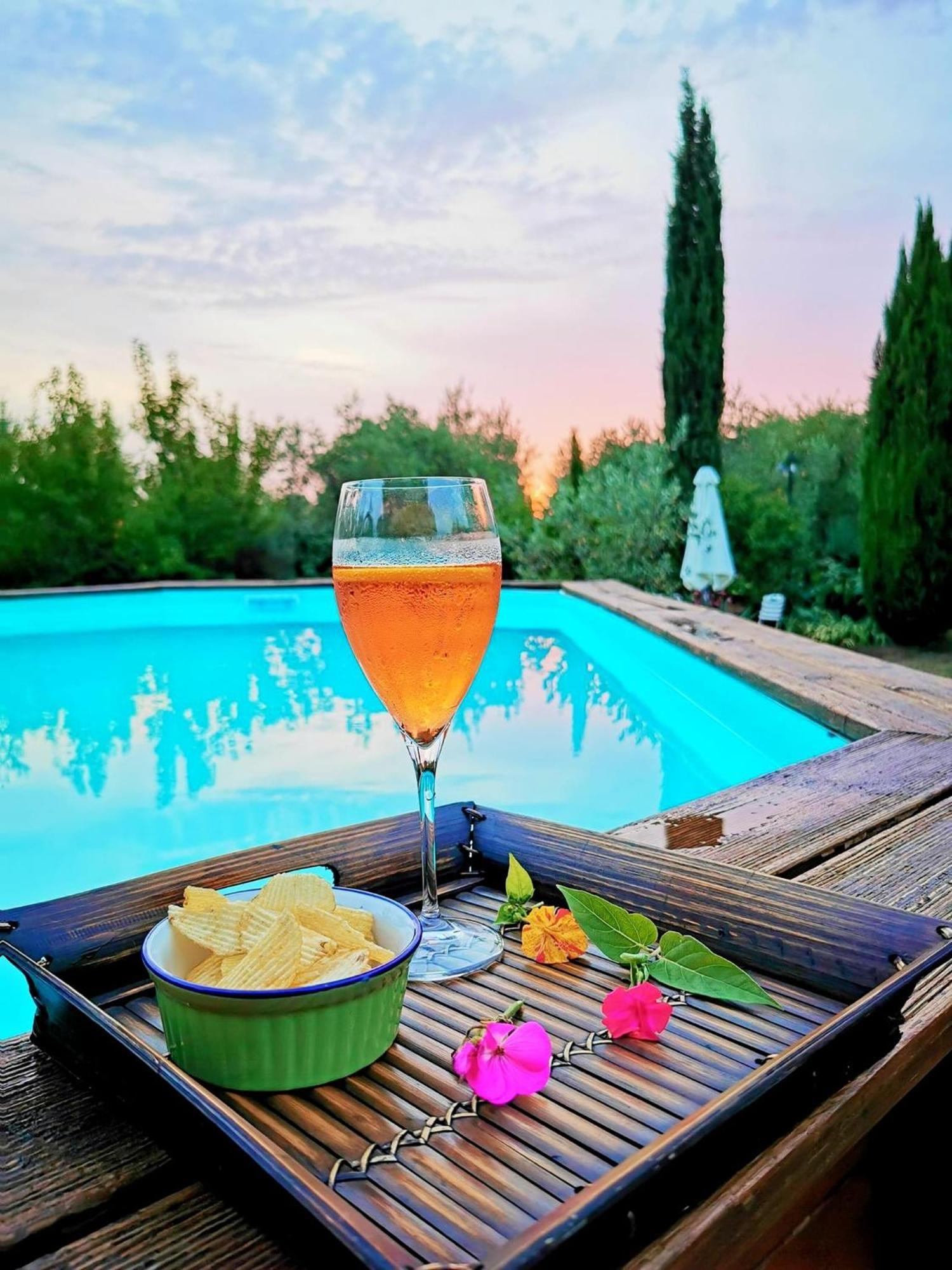 La Casa Dei Nonni Villa Larciano Luaran gambar