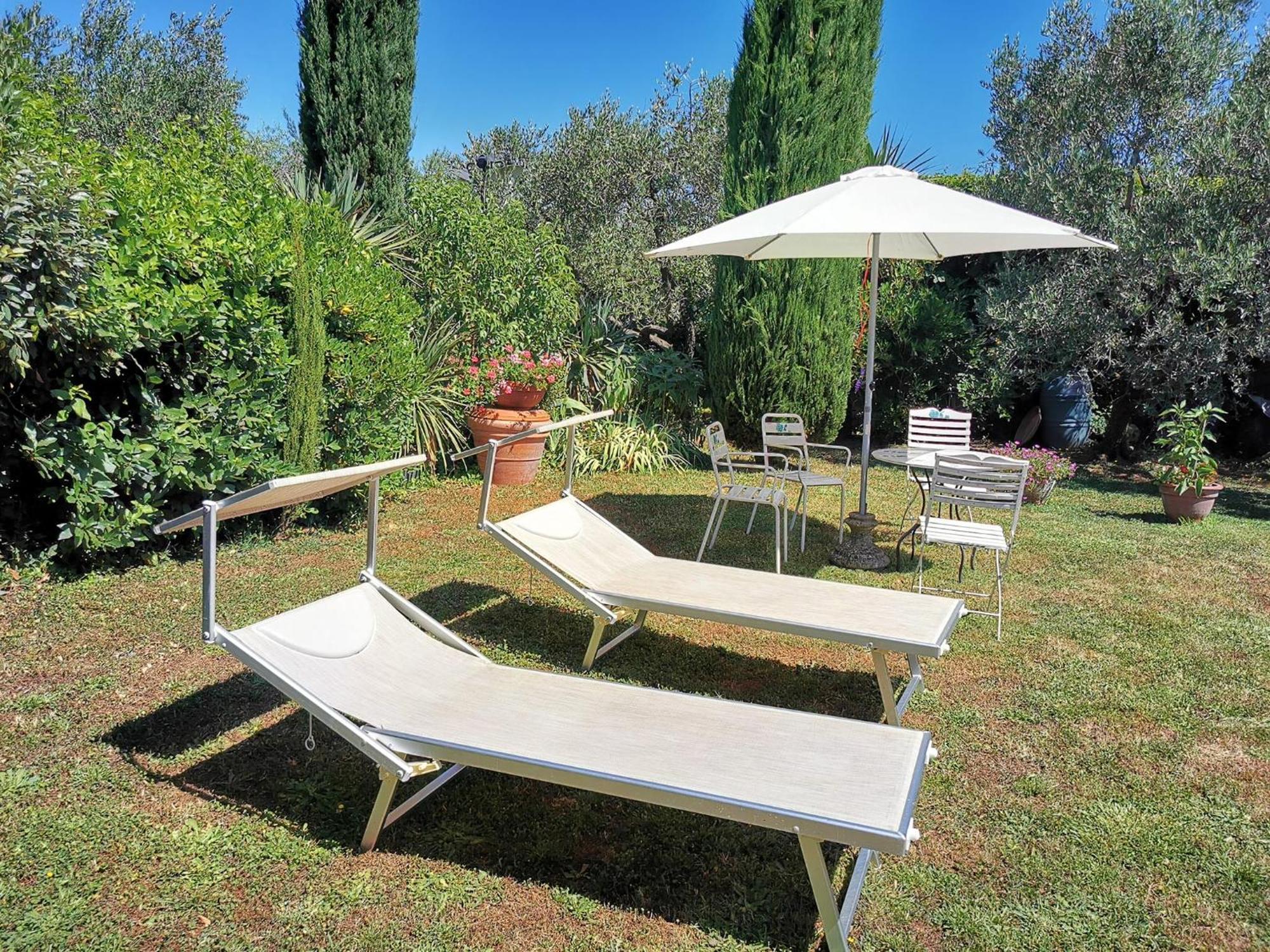 La Casa Dei Nonni Villa Larciano Luaran gambar