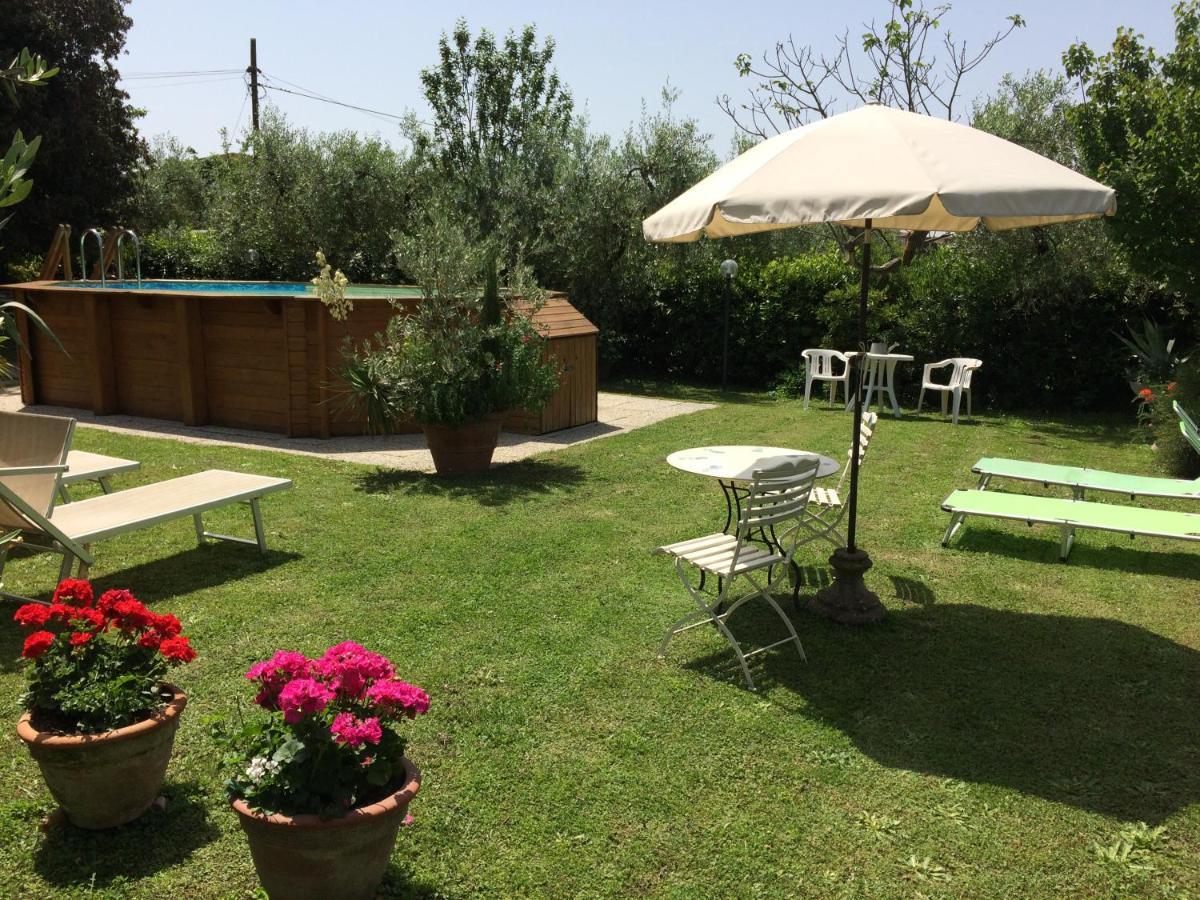 La Casa Dei Nonni Villa Larciano Luaran gambar
